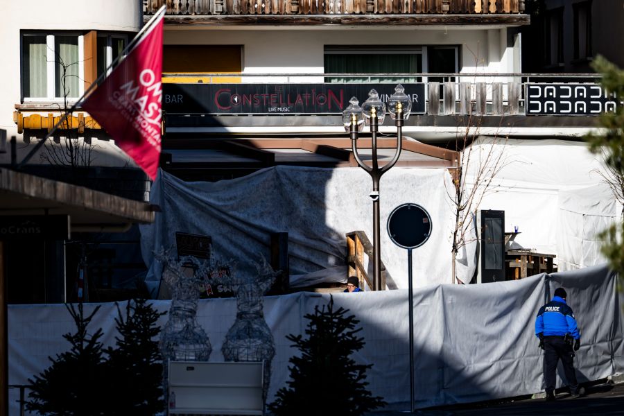 «Es ist Zeit, Verantwortung zu übernehmen und Antworten zu geben», sagt Jim K. In der Bar «Le Constellation» kam es in der Silvesternach zu einem verheerenden Brand.