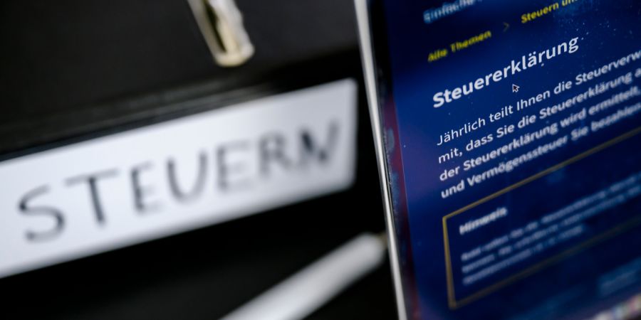 Steuern