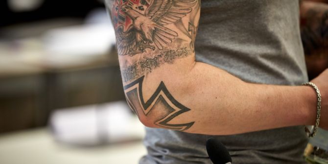 Neonazi