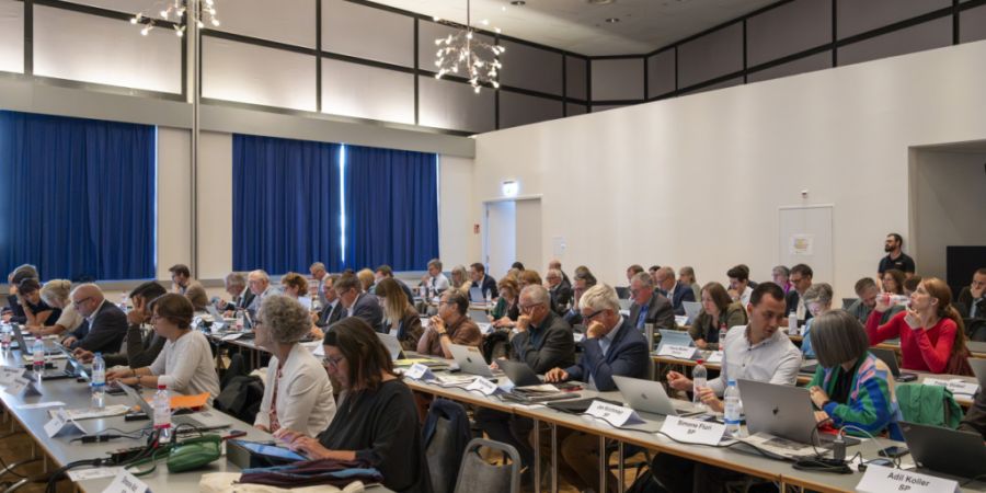 Bis dato interessieren sich zwei Mitglieder der SP-Fraktion im Baselbieter Landrat für eine Regierungsratskandidatur: Pascale Meschberger (Dritte von links in der vorderen Reihe) und A...