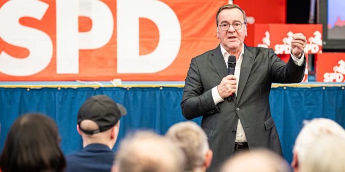 SPD-Veranstaltung - Pistorius: Merz-Kritik am Ukraine-Kurs «infam»