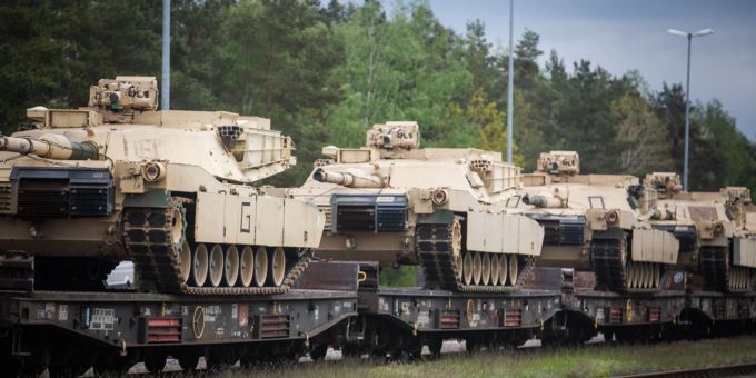 Die USA haben der Ukraine unter anderem Kampfpanzer vom Tpy M1A1-Abrams für die Verteidigung geliefert. (Archivbild) Die USA haben der Ukraine unter anderem Kampfpanzer vom Tpy M1A1-Abrams für die Verteidigung geliefert. (Archivbild)
