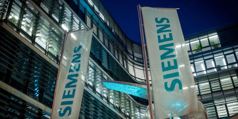 Siemens baut Jobs ab.