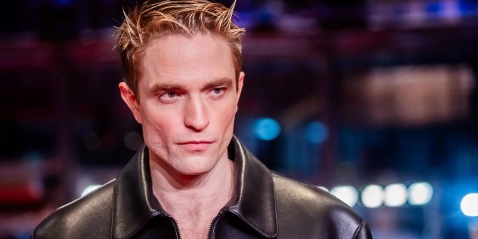 Robert Pattinson