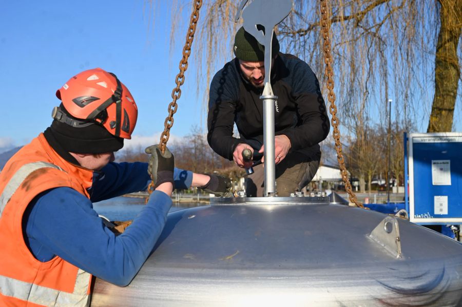 Der Tank wird geöffnet