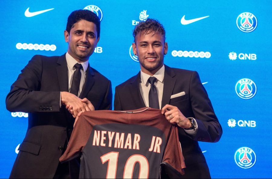 Im Jahr 2017 wechselte Neymar für 222 Millionen Euro von Barcelona zu PSG.