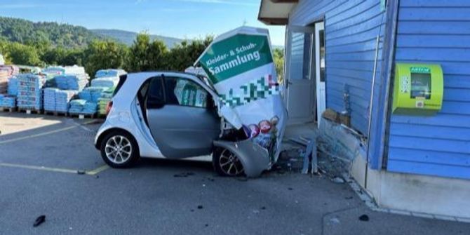 Endlage des Unfallfahrzeuges.