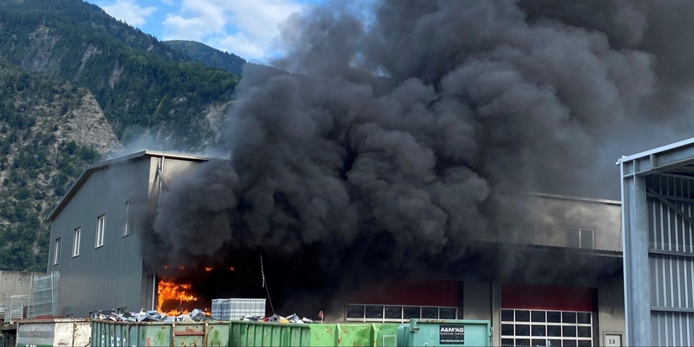 Trimmis GR: Brand auf Entsorgungsareal