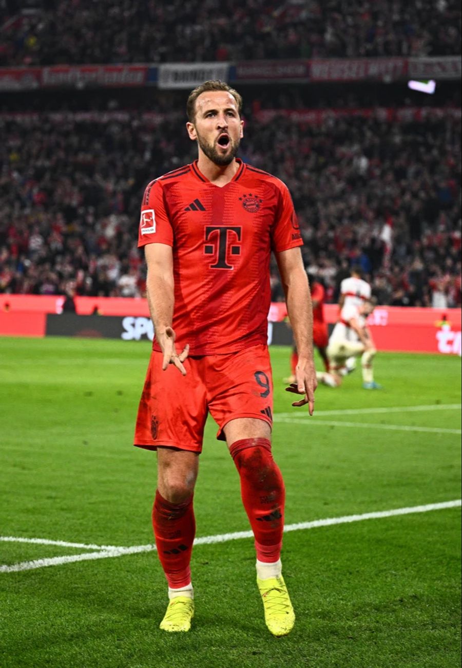 Harry Kane trifft dreifach – und der FC Bayern München gewinnt wieder.