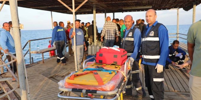 Bei dem tragischen Bootsunglück in Ägypten sind vier Leichen geborgen worden. ägypten bootsunglück