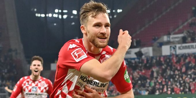 Silvan Widmer und Co. bekommen einen neuen Sponsor. Biontech Mainz 05