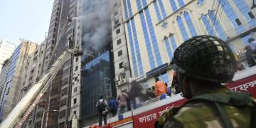 Hochhausbrand in Dhaka