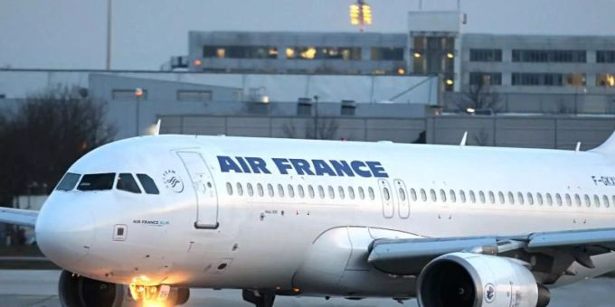 Paris - Machtkampf bei Air France-KLM