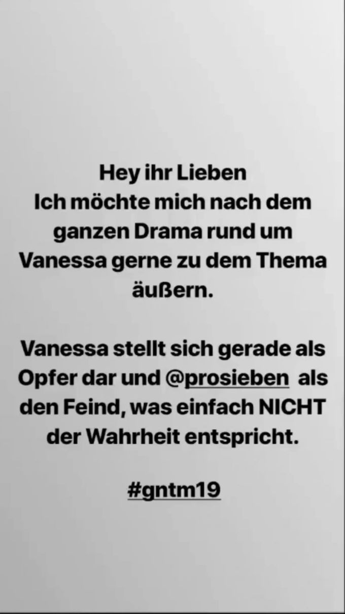 Dieses Post setzte Ex GNTM Kandidatin Rebecca Mirr auf ihrer Instgram-Seite ab. GNTM
