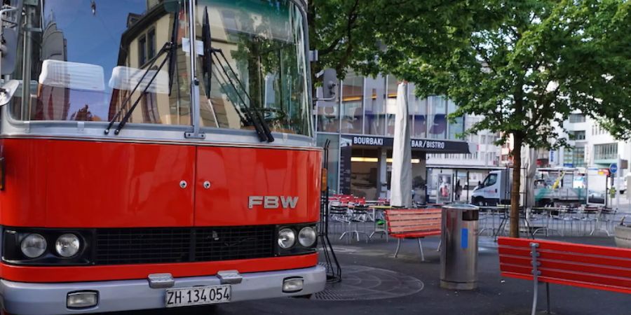 Nachfolgebus on Tour mit Unternehmensnachfolge-Experten im Gepäck