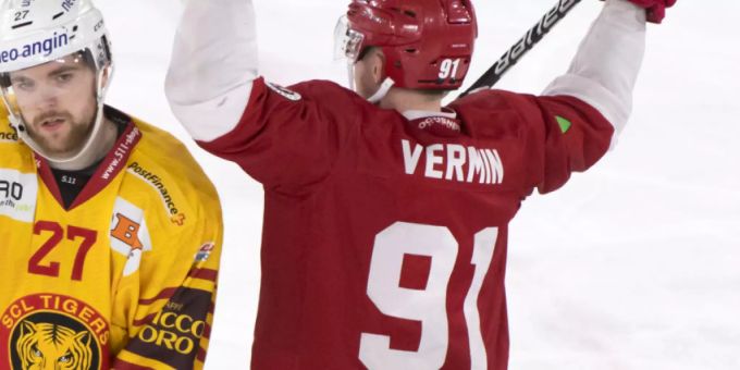 Doppeltorschütze Joël Vermin (Nr. 91) jubelt - auch dank seiner Goals kam Lausanne gegen die SCL Tigers zu einem 5:2-Sieg Doppeltorschütze Joël Vermin (Nr. 91) jubelt - auch dank seiner Goals kam Lausanne gegen die SCL Tigers zu einem 5:2-Sieg