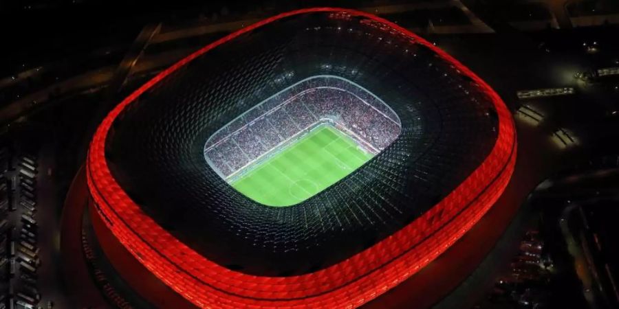 Der FC Bayern bewirbt sich gemeinsam mit der Stadt München um die Austragung des Champions-League-Finales 2021 in der Allianz Arena. Foto: Oliver Acker