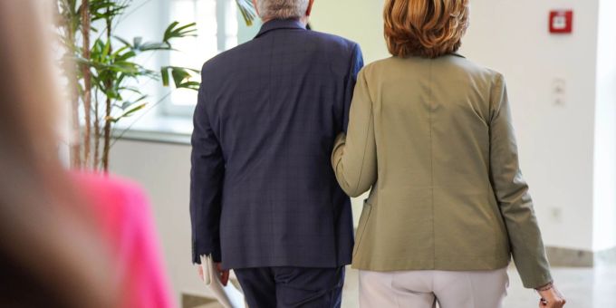 Mainz - Ahr-Flut: Rheinland-pfälzischer Innenminister tritt zurück
