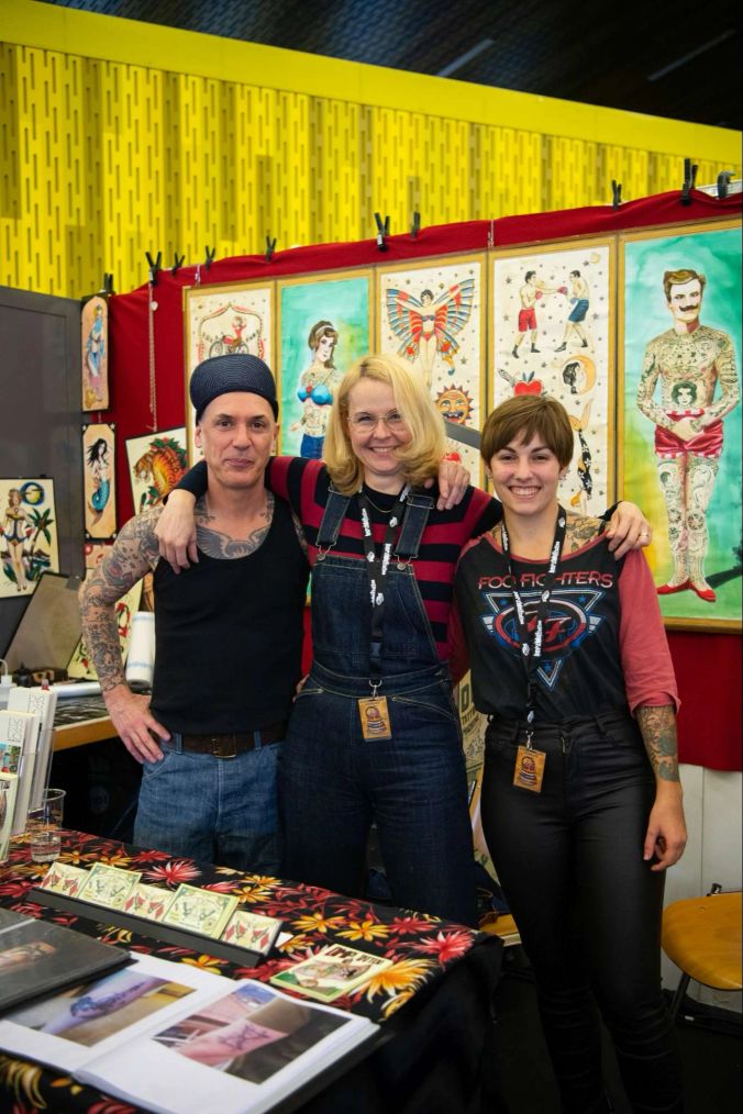 Danilo, Tanja und Fabia von DMP Tattoo Herisau an ihrem Stand.