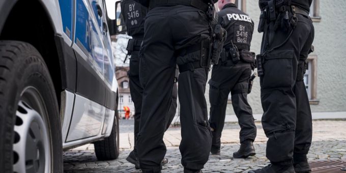 Im Kinderheim - Müllmann (25) wegen Mord an Lena (†10) verhaftet