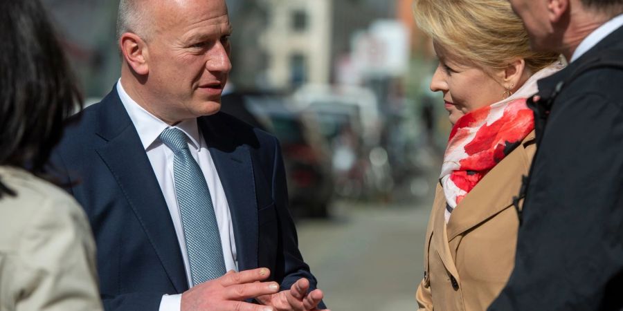 Der designierte Regierende Bürgermeister Kai Wegner (l.) und die künftige Wirtschaftssenatorin Franziska Giffey.