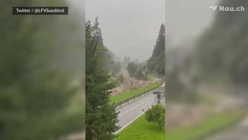 Unwetter in Südtirol Brücken weggerissen Gerölllawine geht nieder