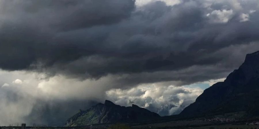 Wetter Wolken