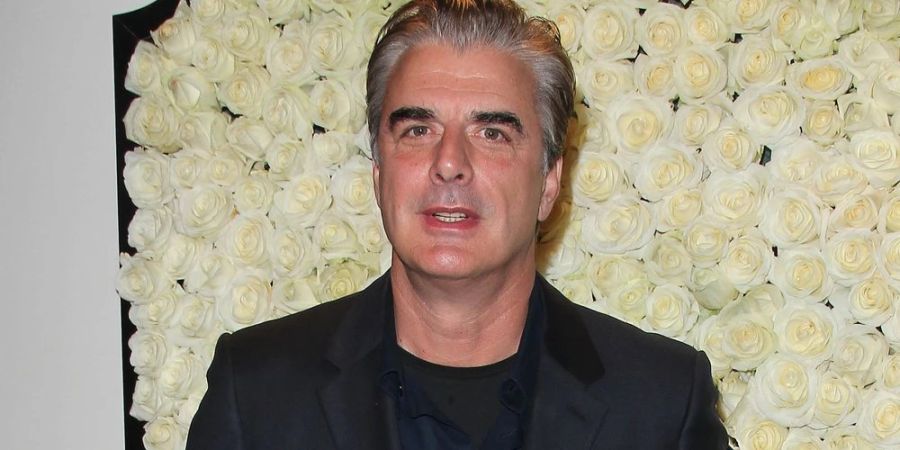 Mehrere Frauen beschuldigen Schauspieler Chris Noth des sexuellen Missbrauchs.