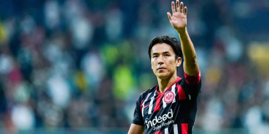 Makoto Hasebe möchte auch in Zukunft für die Frankfurter Eintracht spielen. Foto: Uwe Anspach/dpa