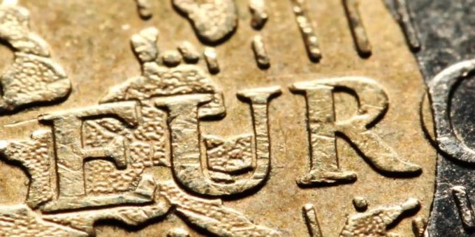 Die Verbraucher der Eurozone sind weiter schlecht gelaunt. Eurozone