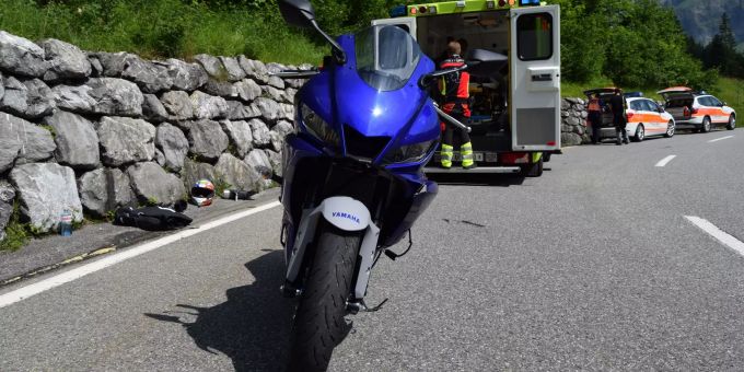 Es entstand ein Sachschaden von mehreren Tausend Franken. Unfall