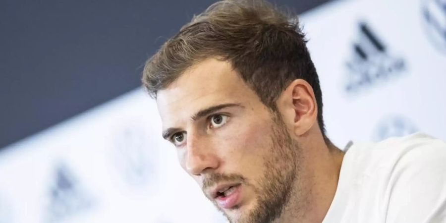 Ball- und redegewandt: Nationalspieler Leon Goretzka. Foto: Tom Weller/dpa