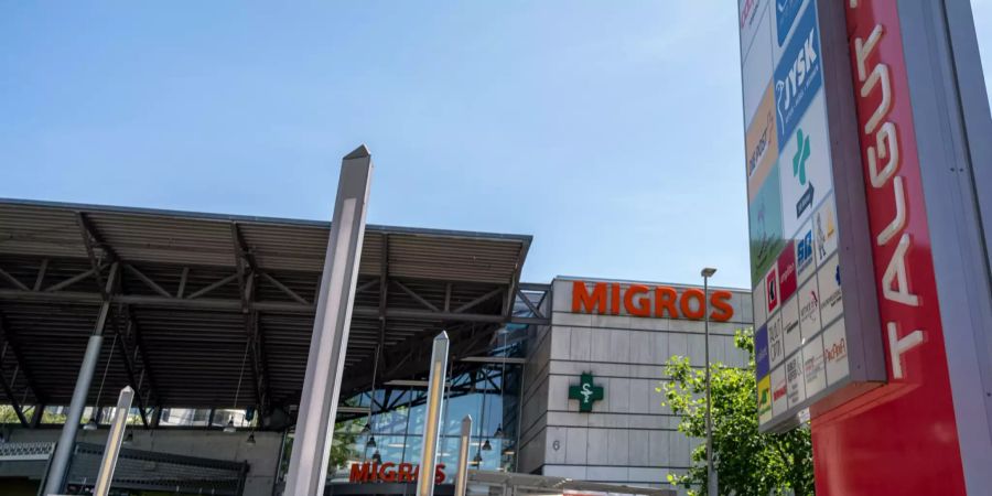 Migros Ittigen vis à vis vom Talgutzentrum.