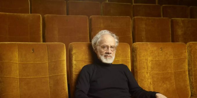 Der Filmemacher Markus Imhoof wird mit dem Ehrenpreis 2020 des Schweizer Filmpreises gewürdigt. Mit Filmen wie «Eldorado» oder «Das Boot ist voll» hat er sich politisch für Mitmenschlichkeit eingesetzt. (Archivbild) Der Filmemacher Markus Imhoof wird mit dem Ehrenpreis 2020 des Schweizer Filmpreises gewürdigt. Mit Filmen wie «Eldorado» oder «Das Boot ist voll» hat er sich politisch für Mitmenschlichkeit eingesetzt. (Archivbild)