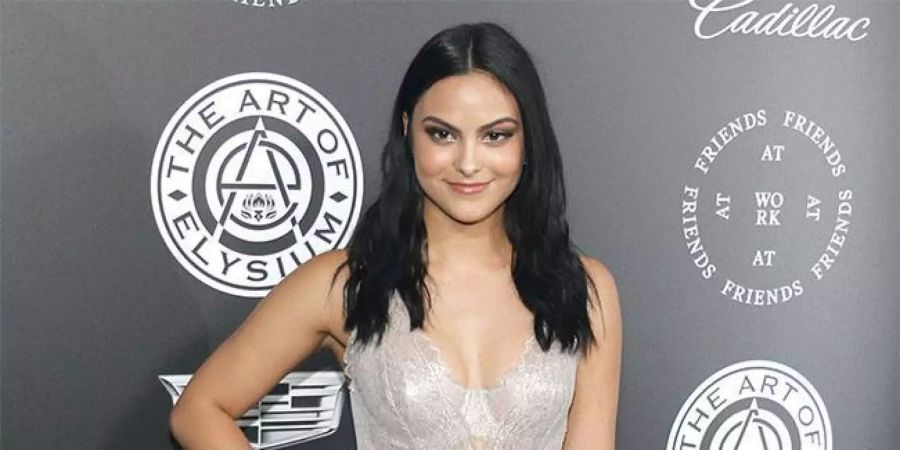 Camila Mendes