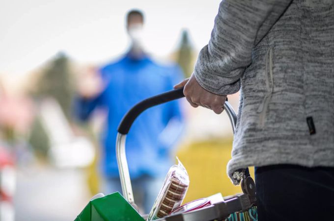Viele Mitglieder halfen Risikopatienten bei Einkäufen. Einkauf