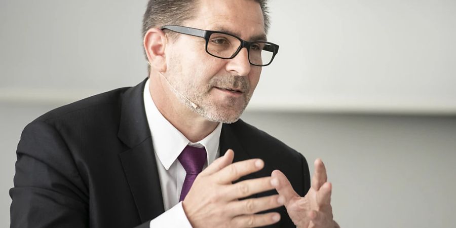 Ein Stromabkommen mit der EU ist laut Swissgrid-Chef Yves Zumwald zwingend nötig. Er widerspricht damit Energieminister Albert Rösti. (Archivbild)