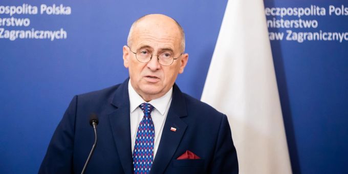 Polens Aussenminister Zbigniew Rau: «Es gibt keine Visa-Affäre». Polens Aussenminister Zbigniew Rau: «Es gibt keine Visa-Affäre».