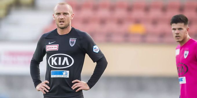 Niedergeschlagene Aarauer in Lausanne: Marco Schneuwly nach der 1:5-Niederlage auf der Pontaise
