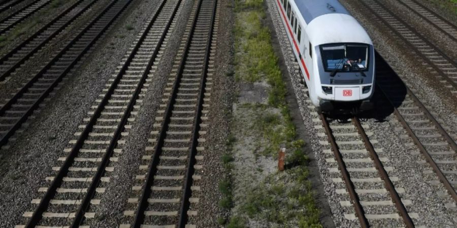 ICE am Hauptbahnhof München