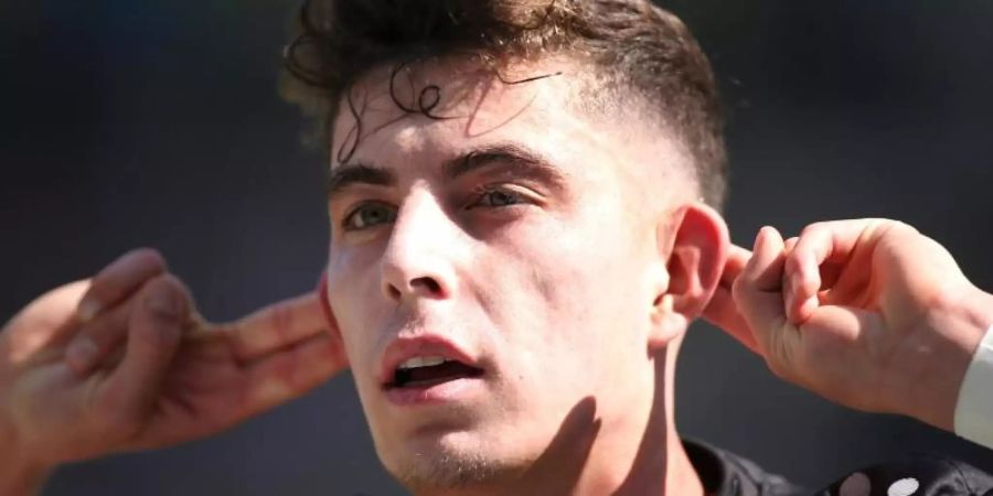 Kai Havertz bleibt in Leverkusen und erfreut damit Bayer-Geschäftsführer Rudi Völler. Foto: Andreas Gora