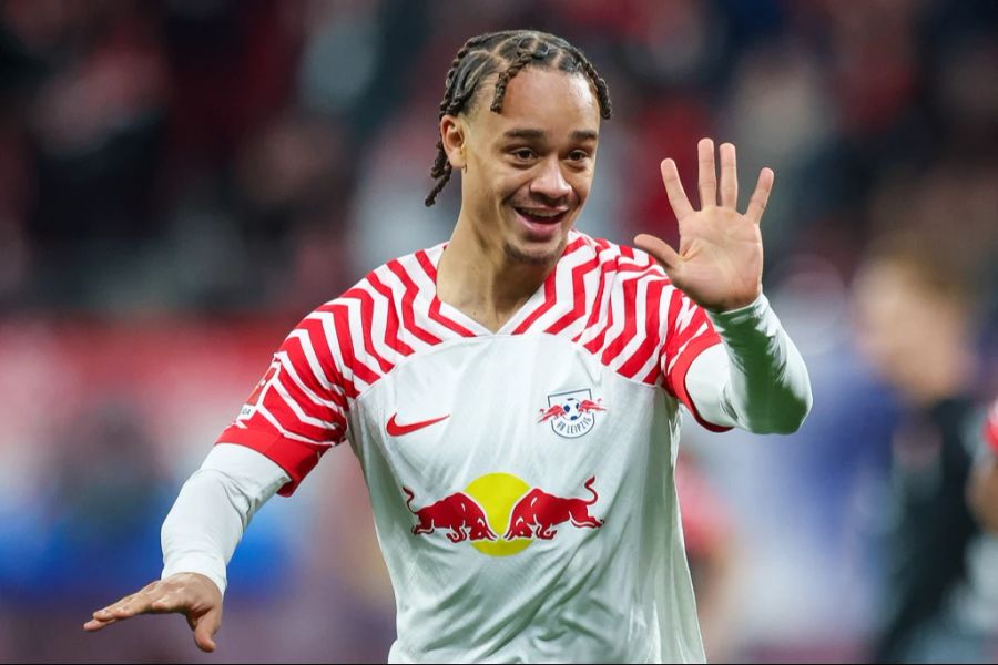 Xavi Simons von RB Leipzig jubelt.