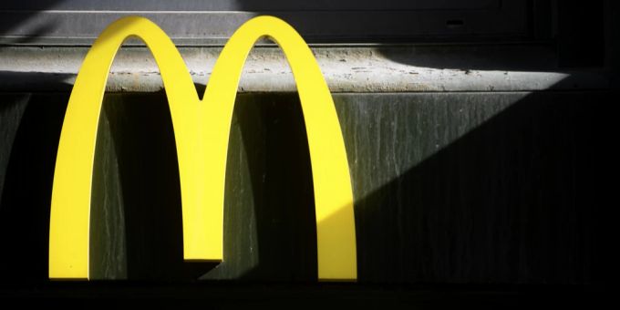 Das Logo von McDonald's. mcdonald's mäuse ratten