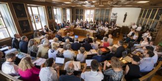 Zugestimmt - Nidwalden hebt die Maximalhöhe der Stipendien an Zugestimmt - Nidwalden hebt die Maximalhöhe der Stipendien an
