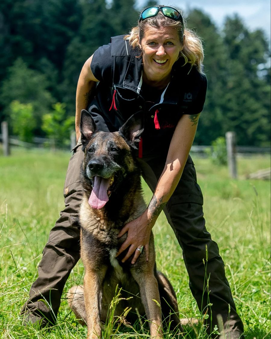 Für Hundecoachin Thalita Federle sind die Gründe klar: «Schlichte Ignoranz und Egoismus von immer mehr werdenden Hundebesitzern, fehlende Aufmerksamkeit und Bequemlichkeit.»