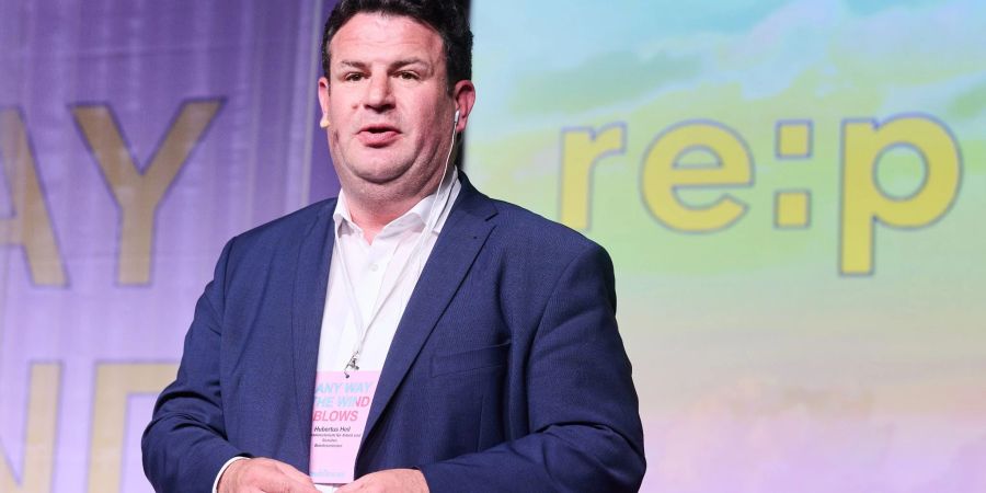 Hubertus Heil (SPD), Bundesminister für Arbeit und Soziales, will bei digitalen Plattformen die Ausbeutung der Mitarbeiter erschweren.