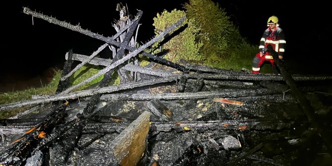 Nesslau: Kleiner Stall abgebrannt