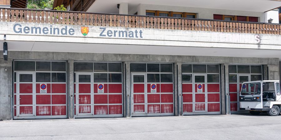 Das Feuerwehrdepot in Zermatt.