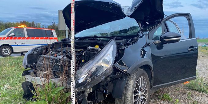 Nach Selbstunfall auf der A14 verschwunden.