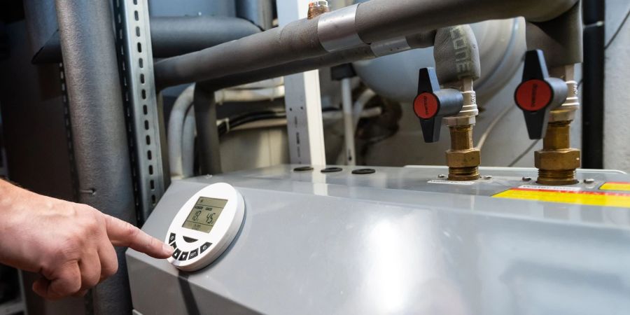 Die Bundesregierung plant eine Offensive zum Einbau von Wärmepumpen als umweltfreundlicher Alternative zur Öl- und Gasheizung.